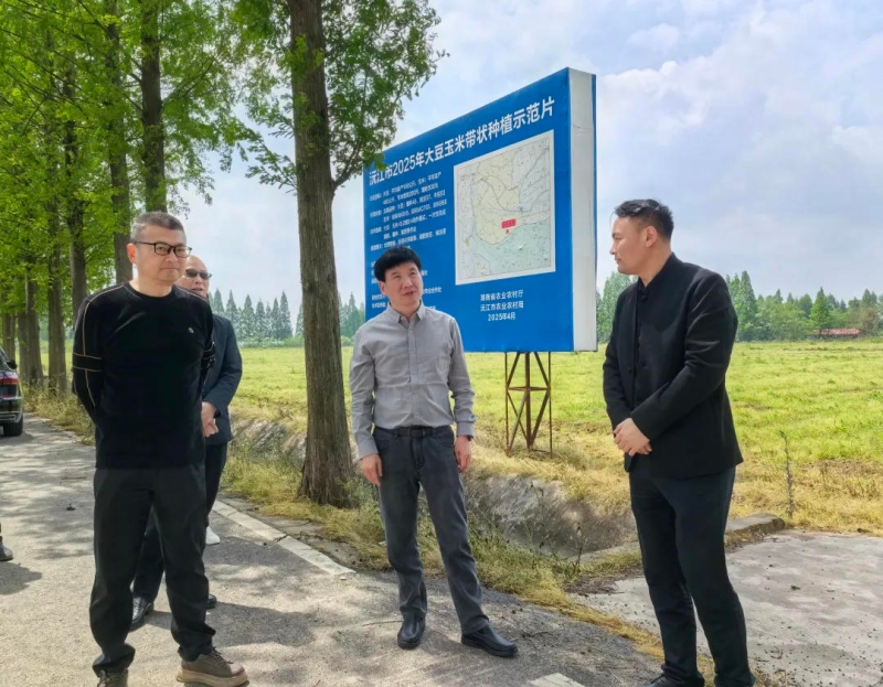 �ޱ�ʤ����Ⱥ�����߲���֮��͸������⼯�����ι���